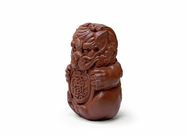 Figurka do herbaty „Strażnik Dobrobytu”